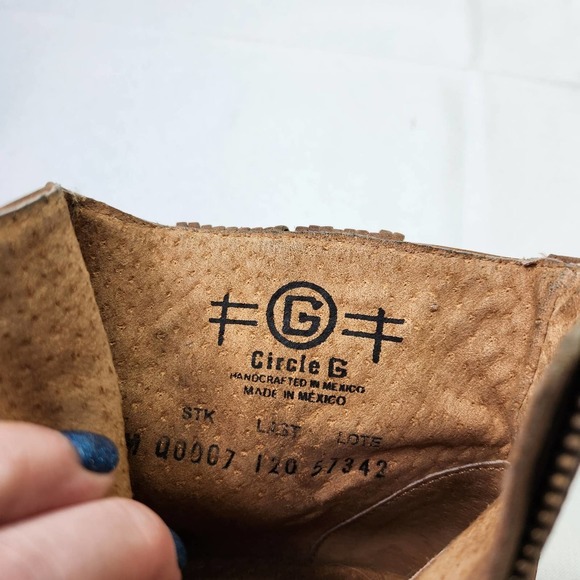 Circle G Size US 7.5 M Womens Leather Round Toe Side Fringe Shortie Boots Tan - Picture 3 of 13